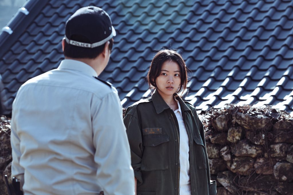 Dinlerin Korku Savaşı: The Wailing 2 kız Dinlerin Korku Savaşı: The Wailing