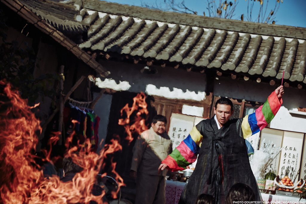 Dinlerin Korku Savaşı: The Wailing 3 şaman Dinlerin Korku Savaşı: The Wailing
