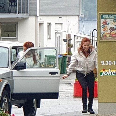 D7zK5zBWsAAXlrF Black Widow Filminin Setinden Yeni Fotoğraflar Gelmeye Devam Ediyor!