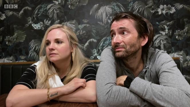 Bir Karantina Komedisi: Staged 9 Georgia ve David Tennant
Bir Karantina Komedisi Staged