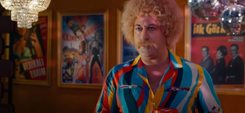 Netflix Türkiye Yeni Orijinal İçeriklerini Tanıttı 28 Ersan Kuneri sahneler 780x360 1 Netflix Türkiye Yeni Orijinal İçeriklerini Tanıttı