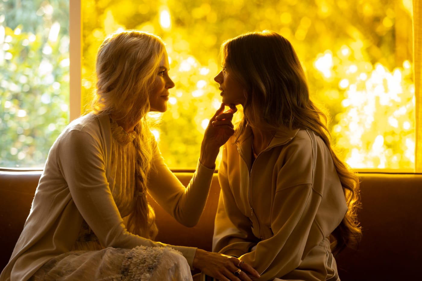 Nine Perfect Strangers: Ne Uğruna İyi Olmak? 1 Nine Perfect Strangers (2021) Dizi İncelemesi Hulu Amazon Prime Video Dokuz Kusursuz Yabancı Masha (Nicole Kidman) & Jessica (Samara Weaving)