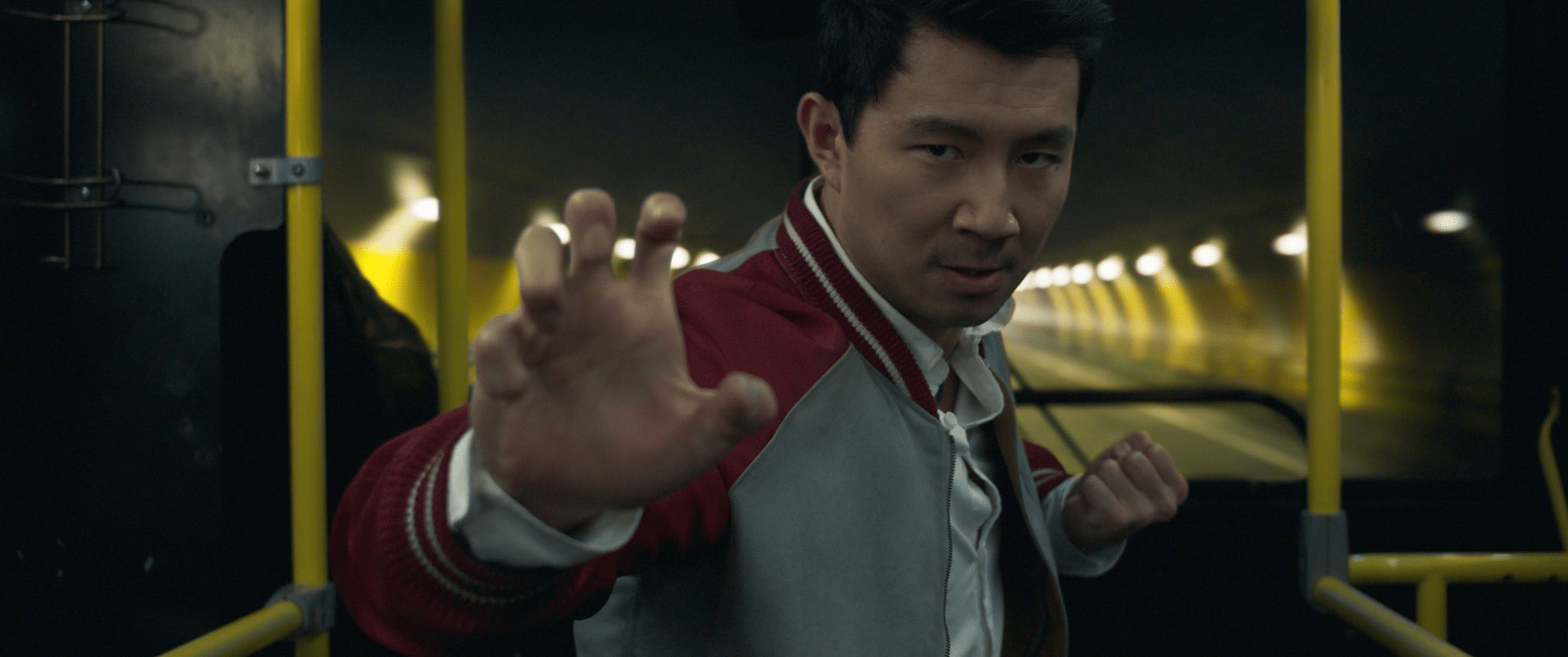 Shang-Chi ve On Halka Efsanesi: Tanıdık Bir Evrende Yeni Başlangıçlar 5 Shang-Chi ve On Halka Efsanesi Film İncelemesi, Marvel Sinematik Evreni, Destin Daniel Cretton, Simu Liu, Awkwafina, Meng'er Zhang, Fala Chen, Florian Munteanu, Benedict Wong, Michelle Yeoh, Ben Kingsley, Tony Leung