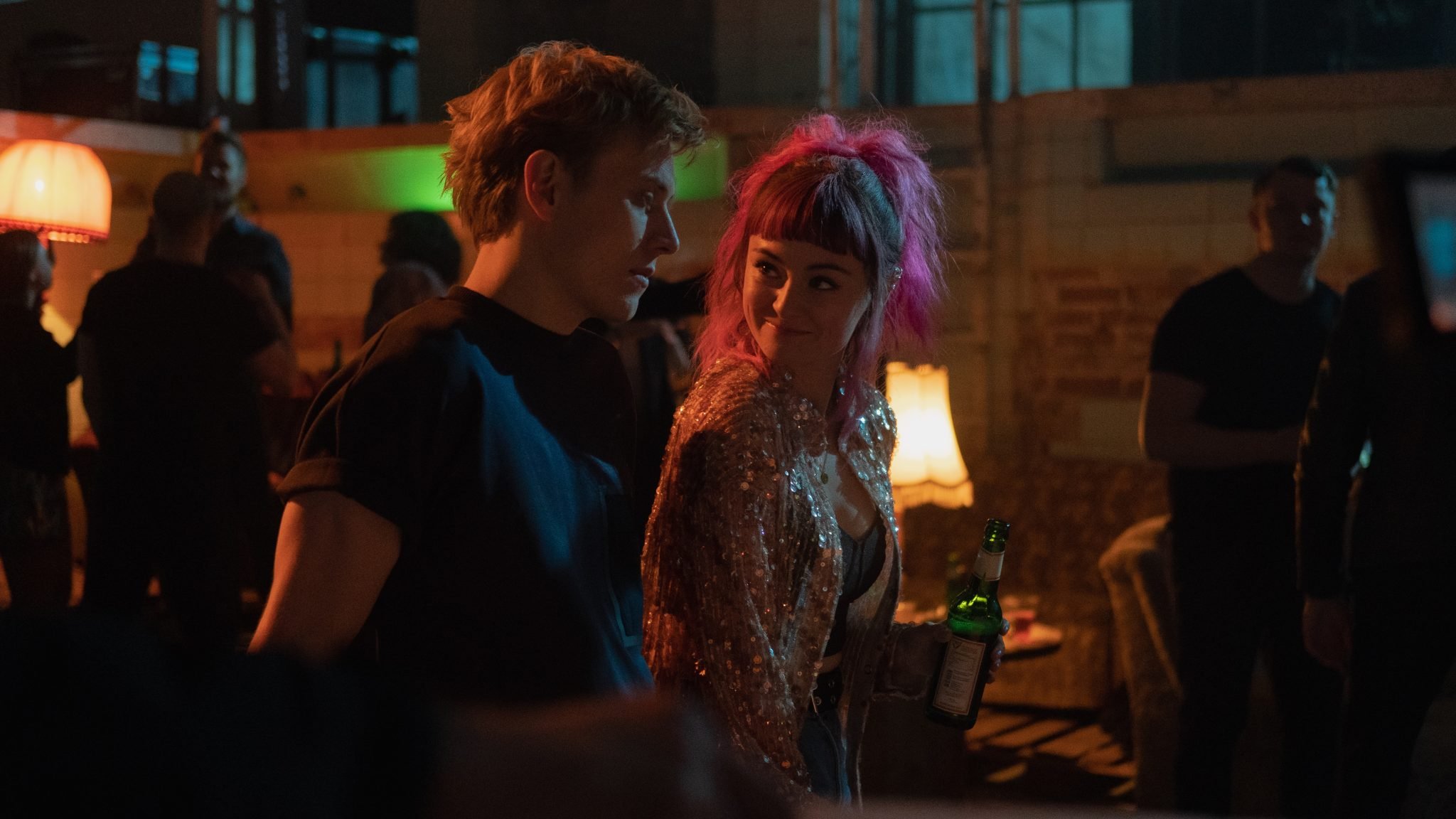 Netflix Türkiye Şubat Ayı Yayın Takvimi 17 Privileg NKB9507 © Nadja Klier Bavaria Fiction 2021.cleared Netflix Türkiye Şubat Ayı Yayın Takvimi